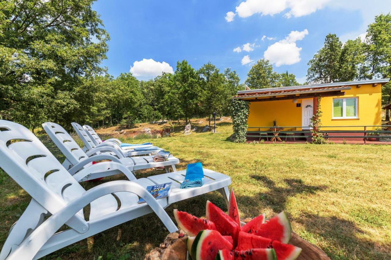 Vacation Home Latini Hum Экстерьер фото