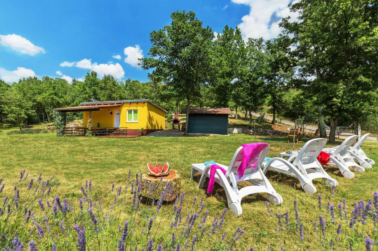 Vacation Home Latini Hum Экстерьер фото
