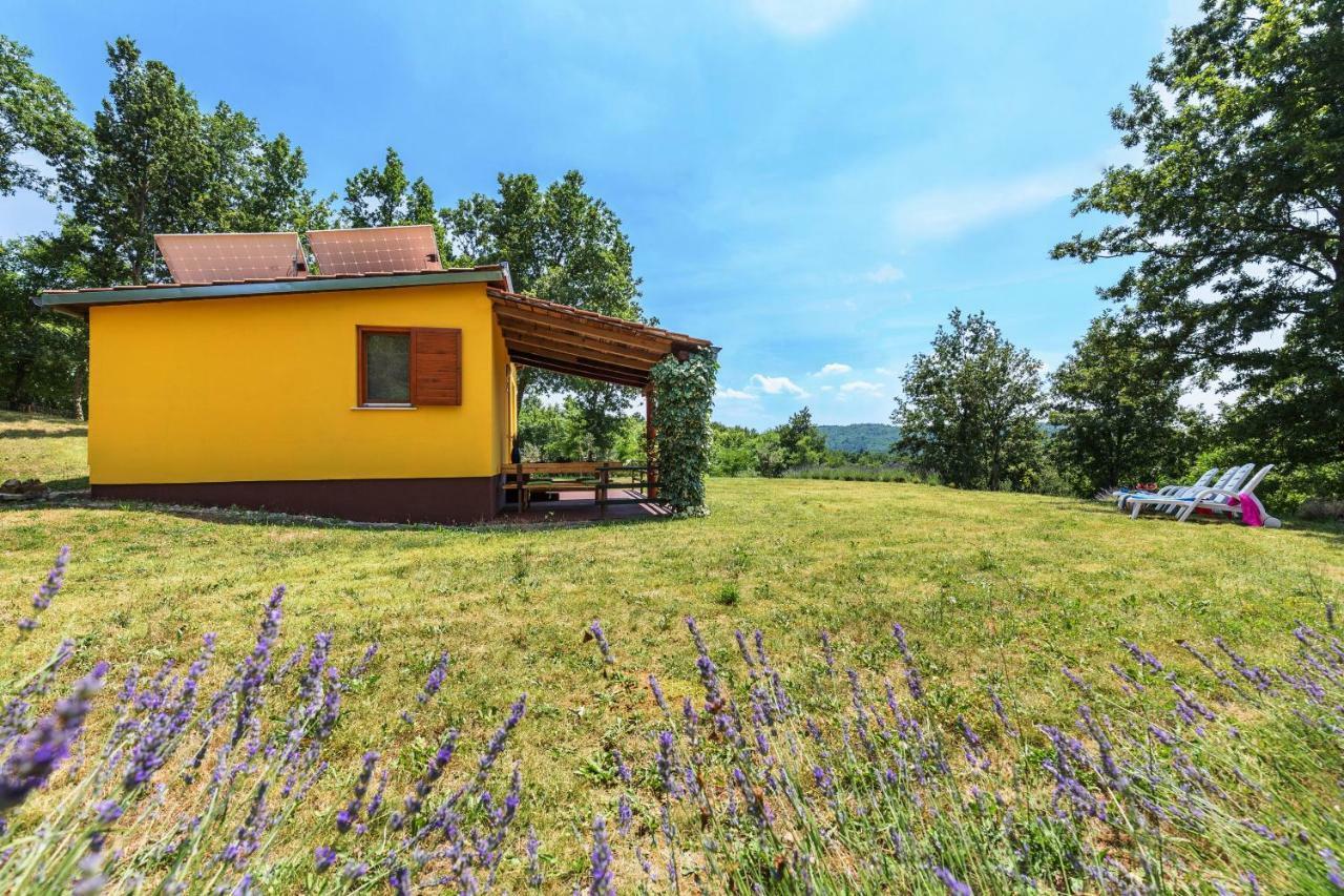 Vacation Home Latini Hum Экстерьер фото